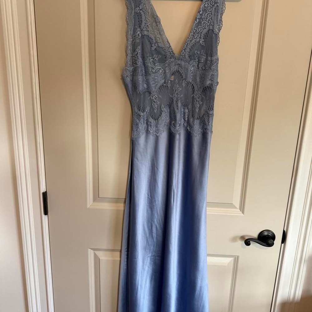 Elegant Lace Floor Length Satin Dress Gorgeous Periwinkle/Slate  0075 
Size M
